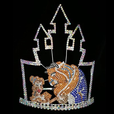 Güzellik ve Beast Pageant Crown